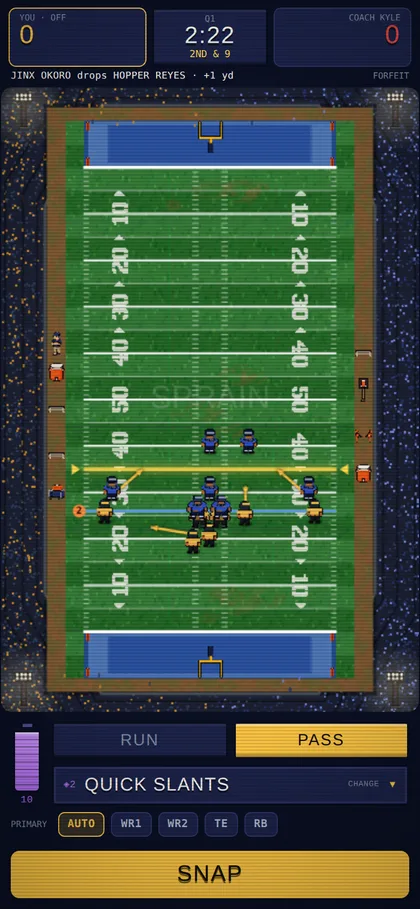 Pre-snap: the full field with the play deck open, choosing between RUN and PASS.